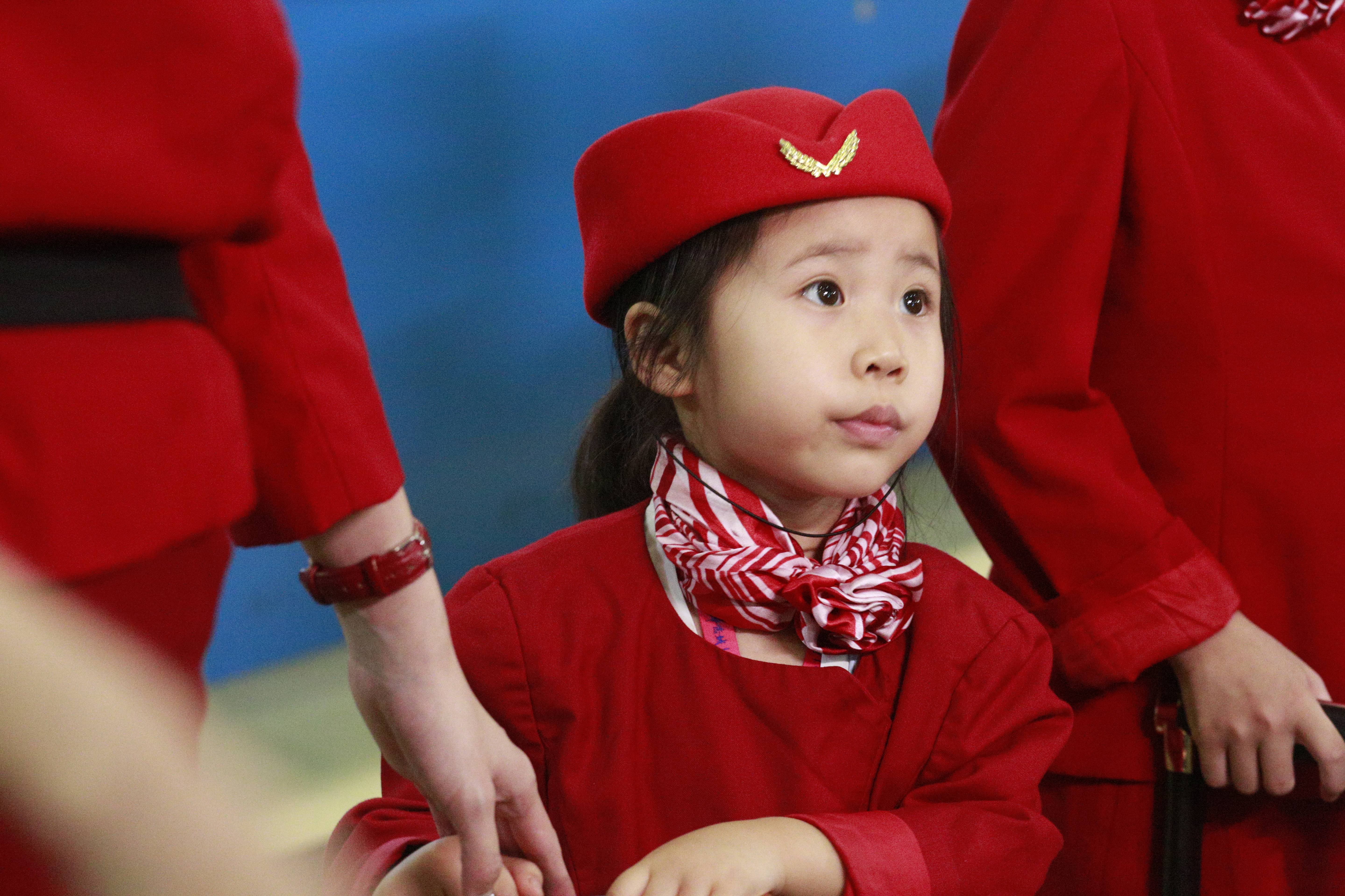 暑期狂欢--彤*妞小**第一次体验麦鲁小城，嗨翻喽