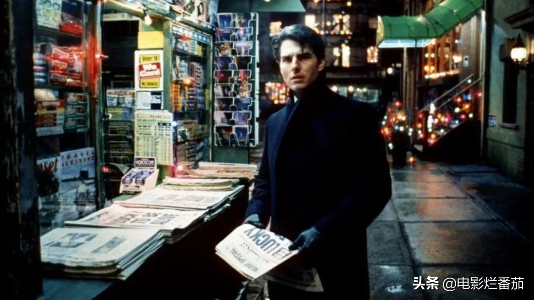 《大开眼戒》：阿汤夫妇在电影公映后离婚，导演在公映前突然死亡