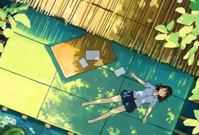 长期“缺钱”的姑娘,身上多半会有这三种痕迹,藏都藏不住