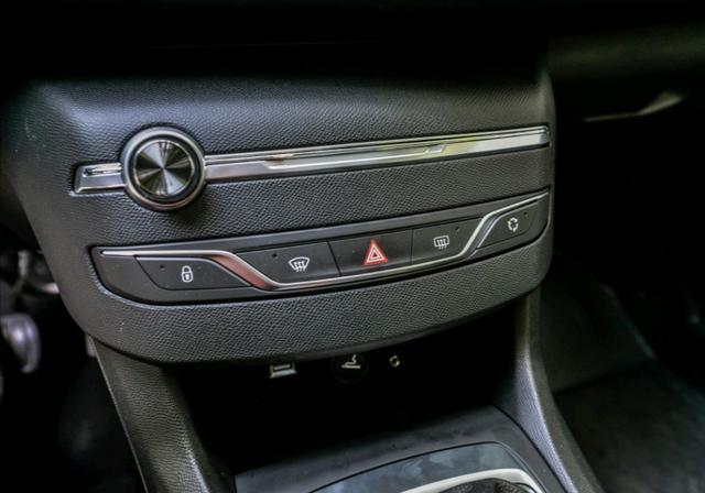 法国小钢炮标致308s,法系小钢炮308s