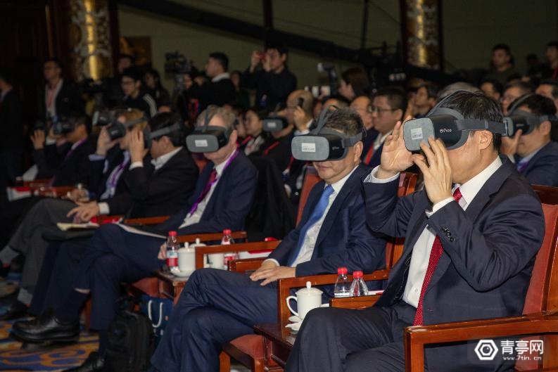 本周大新闻|原Jaunt创始人加盟苹果,LaboVR藏VirtualBoy彩蛋