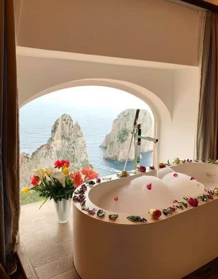 令人惊叹的浴缸摄影,世界上最漂亮最大的浴缸