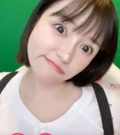 女主播最新整活出炉，PK对决只为秀下限，水友：这也能播？