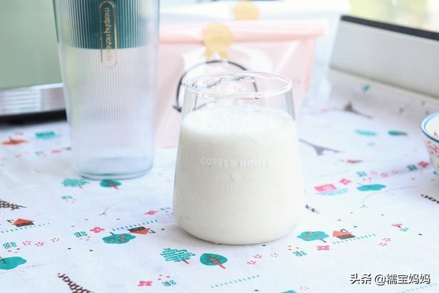 奶水少母乳不足教你专业方法,初期奶水少怎么办