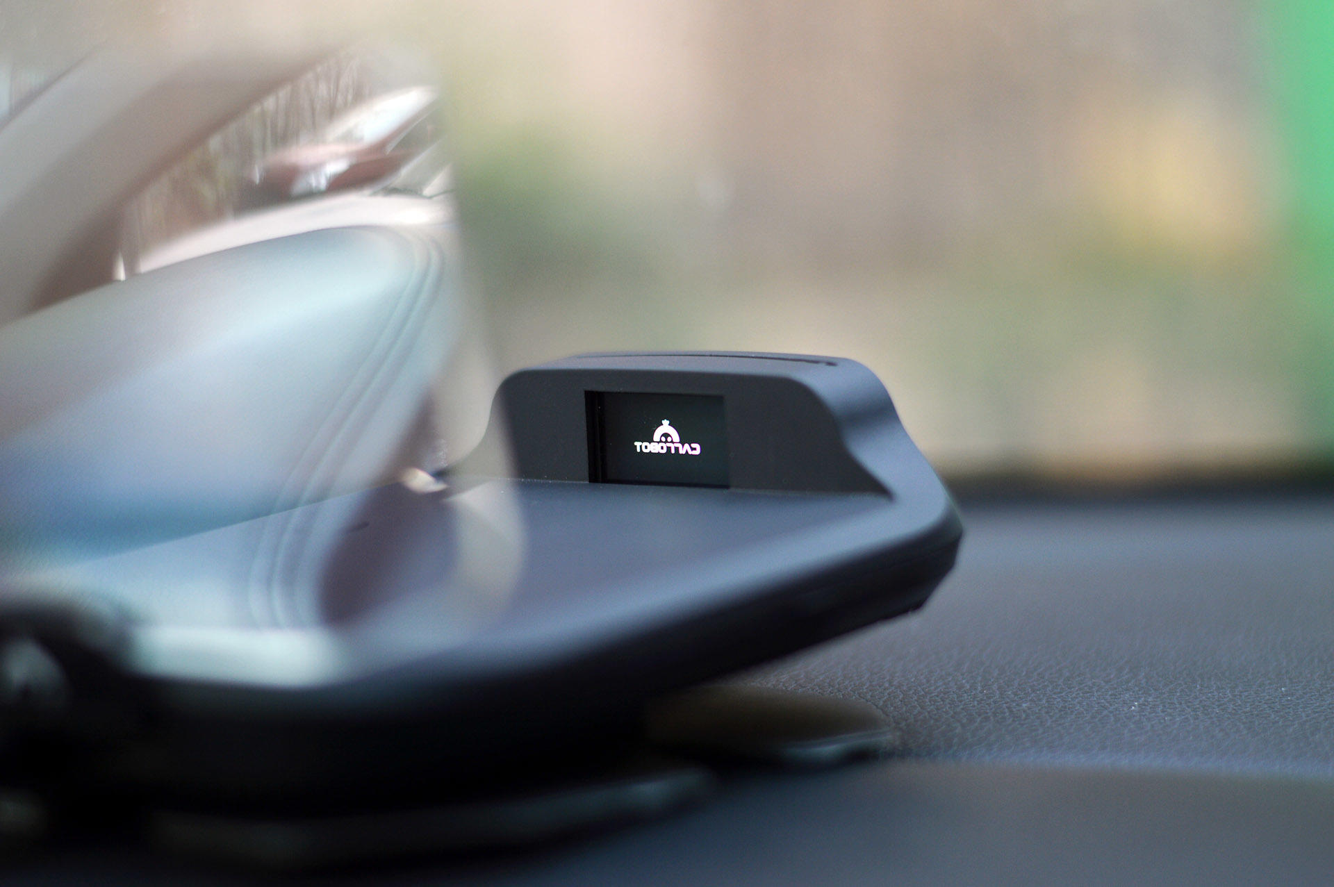 车萝卜hud智炫版和蓝牙版啥区别,车萝卜hud蓝牙版与智炫版区别