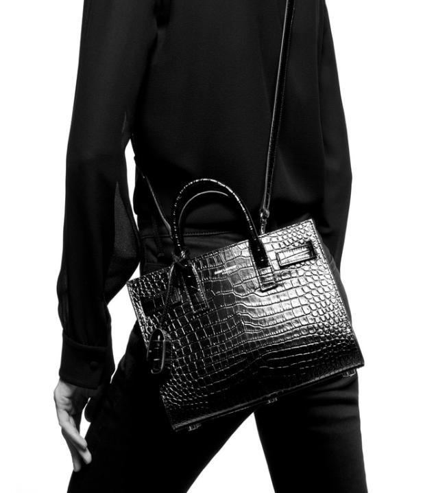 职场女性也能玩转时尚简约大气,职场女性实用穿搭