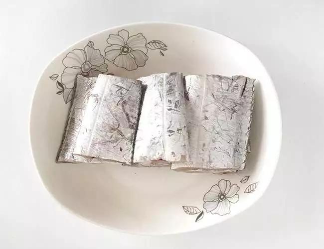 清蒸带鱼不腥的小窍门,家庭清蒸带鱼