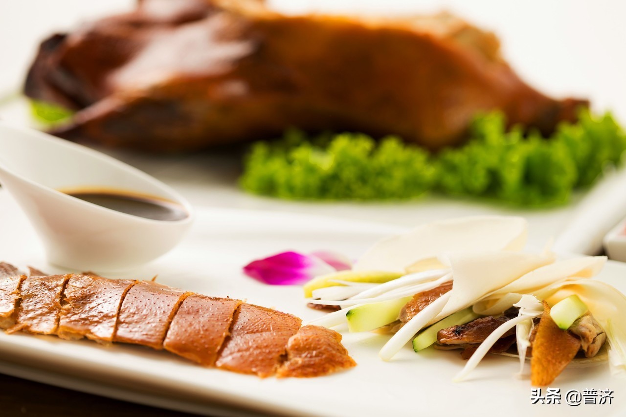 市场上18元一只的烤鸭是速成的,北京烤鸭可以买半只吗