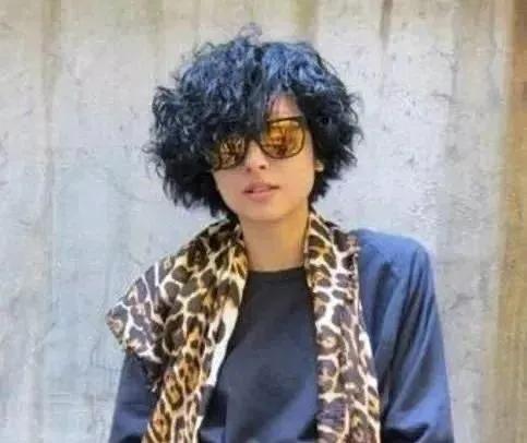 香港人对郑秀文的评价,郑秀文香港最后的天后