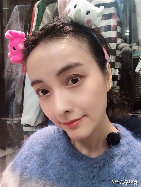 吴昕卖钟汉良礼物视频,钟汉良送吴昕的礼物