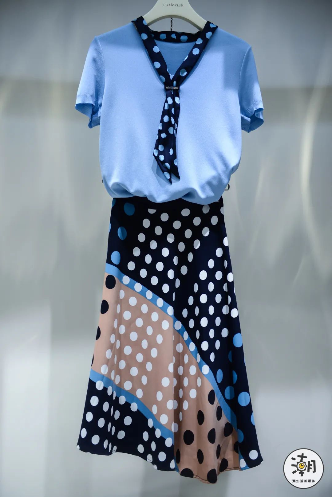 品牌服饰0.1折起,服饰99团200元代金券