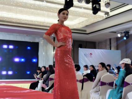 共享美衣:服装界“华为”登陆襄阳,云上衣橱走进万家