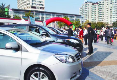 车内异味如何有效解决,车内有异味怎么处理新车