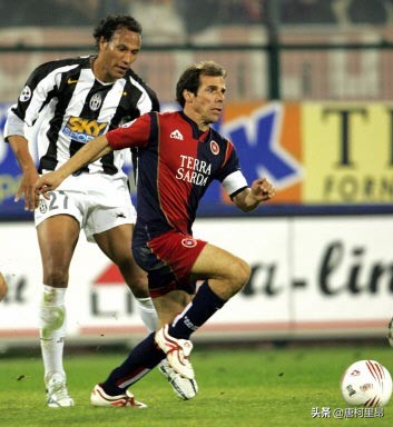 实况足球各个位置最强精选,实况足球最强精选阵容实战