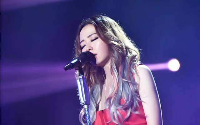 张靓颖离开冯轲后发展怎么样,张靓颖和冯轲现在近况