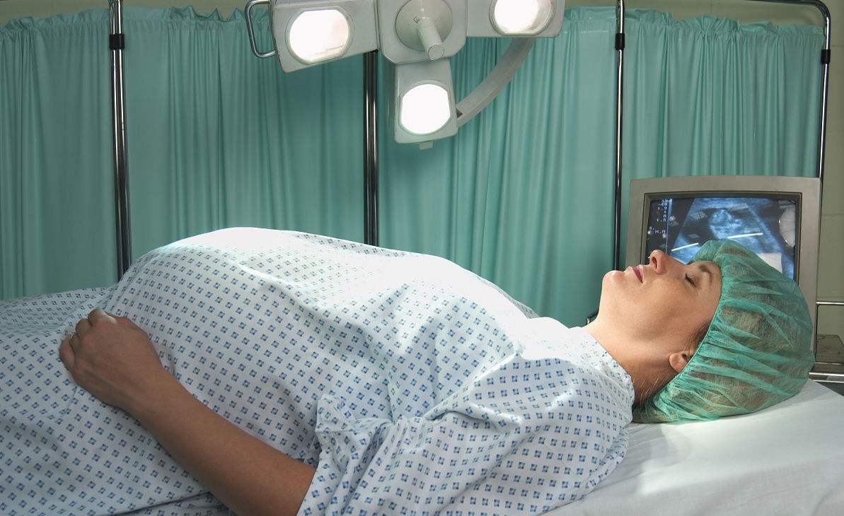 一般剖宫产手术需要多久,剖宫产手术过程很疼正常吗