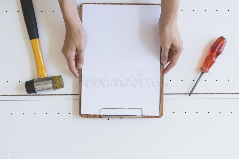 三百六十行行行出状元是什么,三百六十行行行出状元上一句