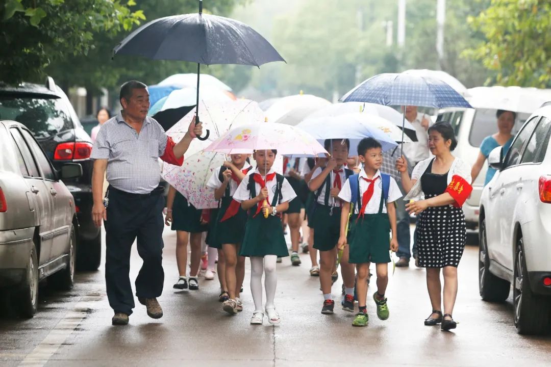 啧啧啧~常青花园，幸福的味道！