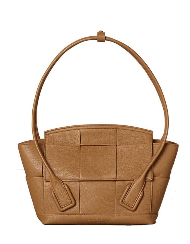 葆蝶家是几线奢侈品,葆蝶家奢侈品功能箱包