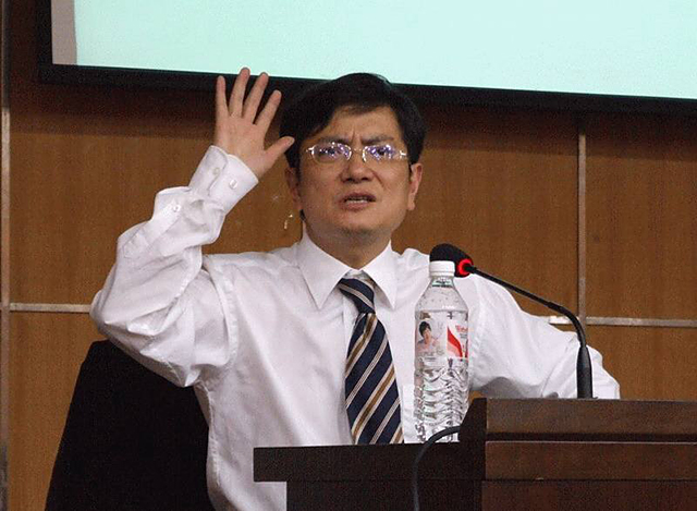 郑强为贵大带来了什么,郑强为国家做贡献