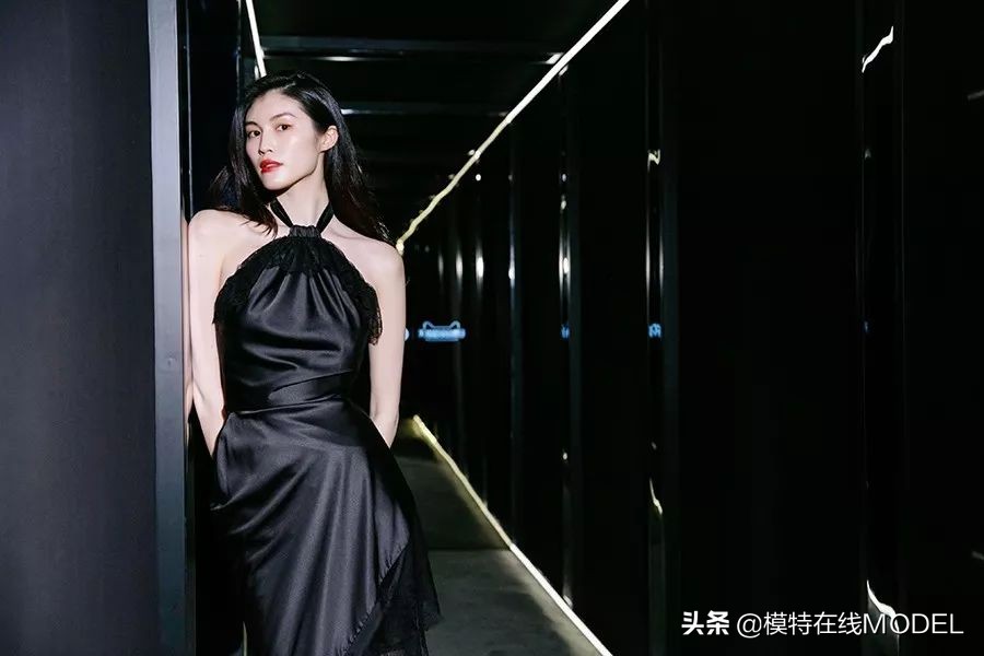 专业模特和业余模特有什么区别,职业模特的标准是什么