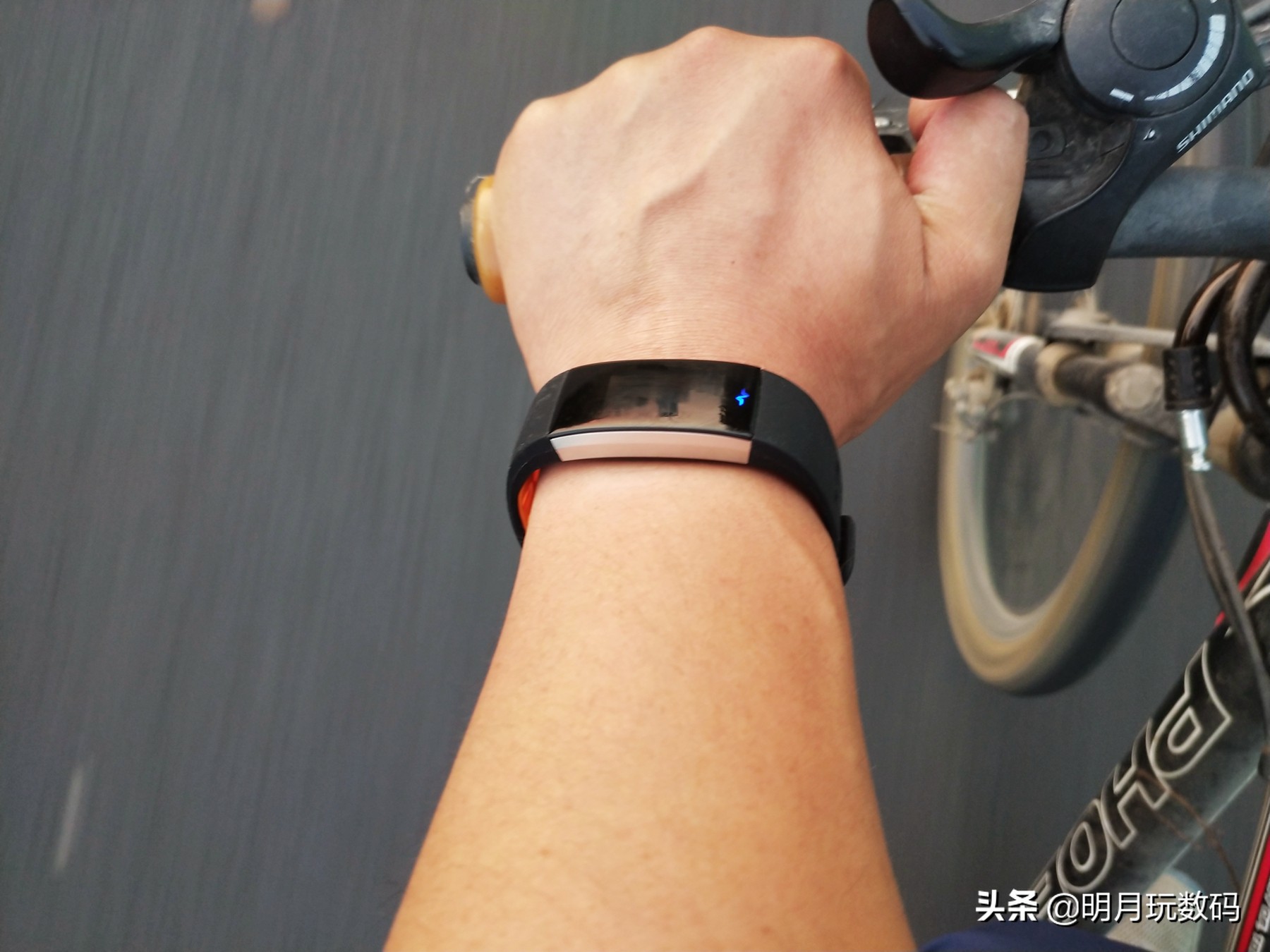 埃微i7e血压手环多少钱,埃微手环测评