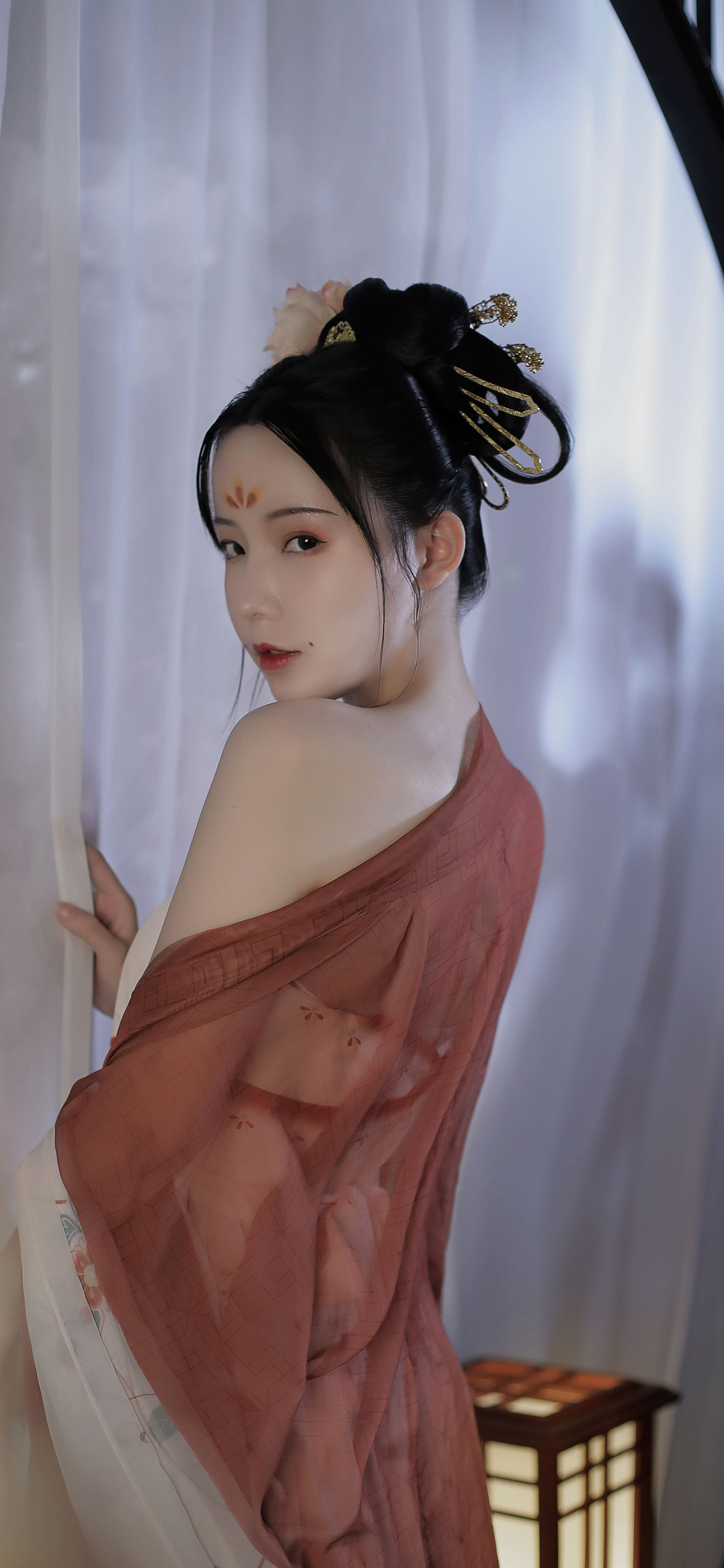 冰蓝色自带仙气杀气的古风壁纸,好看的壁纸女生仙气可爱卡通古风