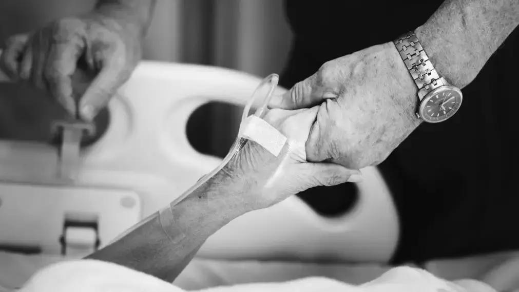 姑息治疗和临终关怀,社会对癌症患者有什么救助