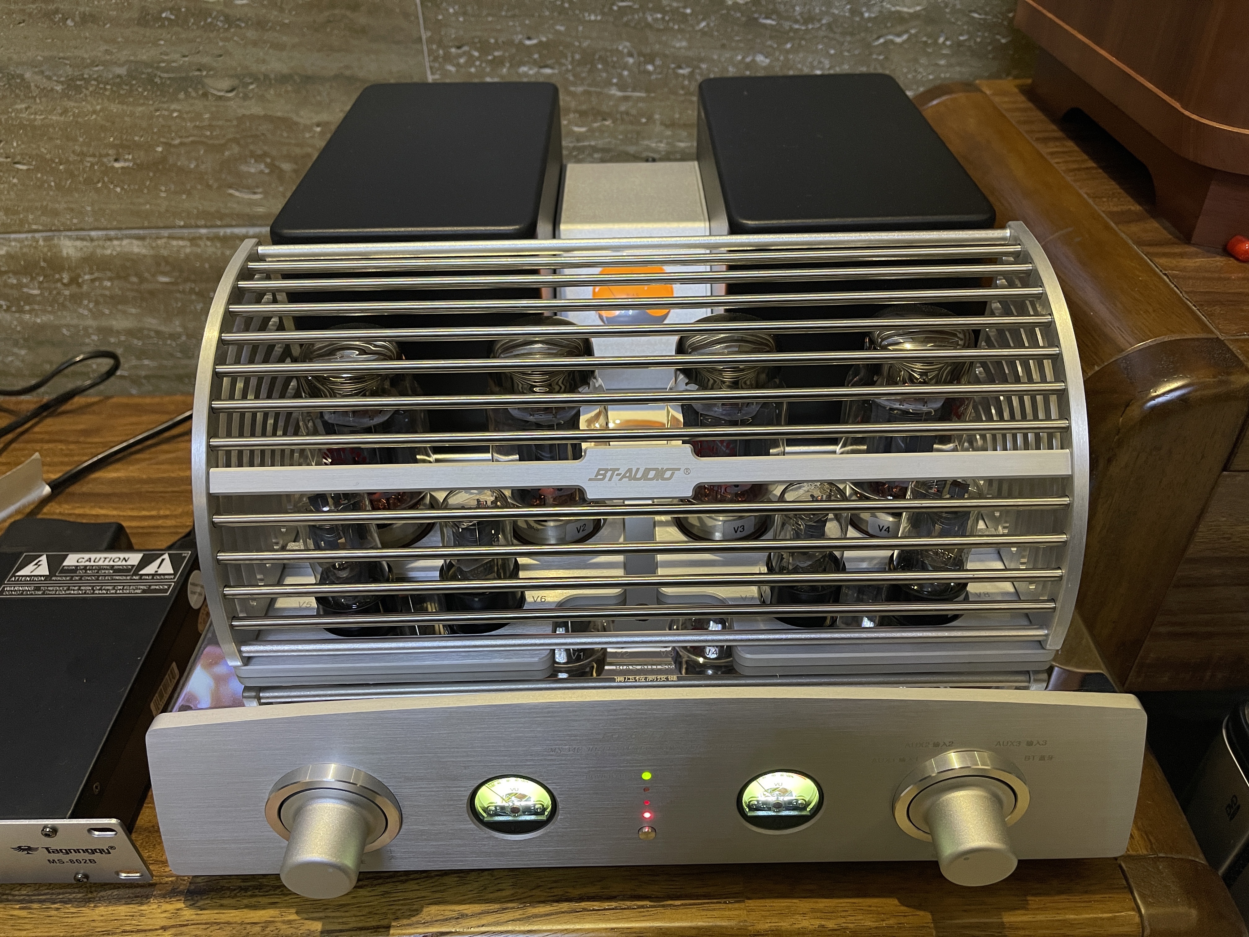 伯克瑞音响是进口还是国产,买音响买国产还是进口好