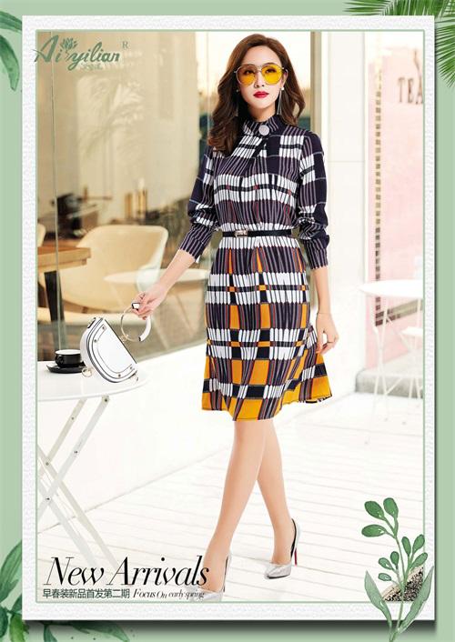 爱依莲女装短外套搭配,爱依莲女装夏装一般多少一件