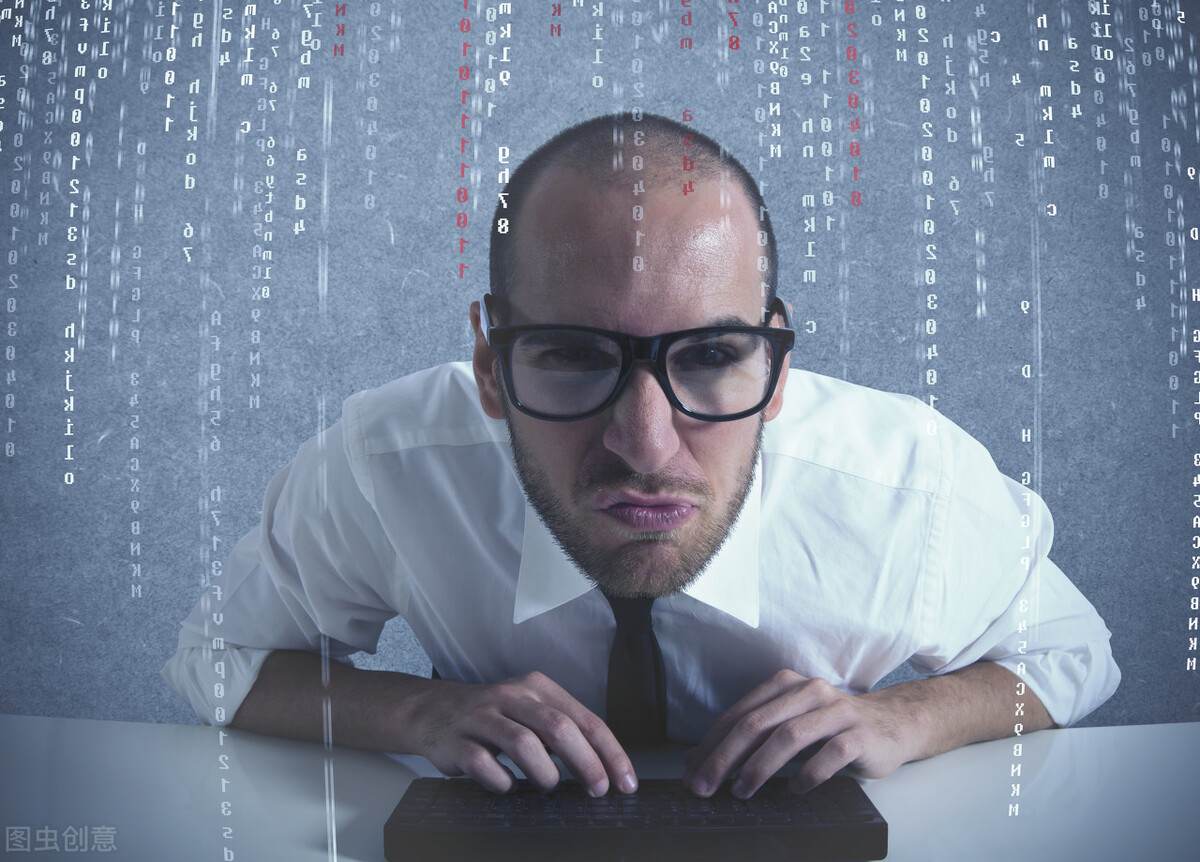 两鬓长白发脱发服用啥药,治白头发脱发变黑偏方