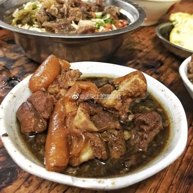 猪脚饭陪海口人长大,海口人陪猪脚饭老去