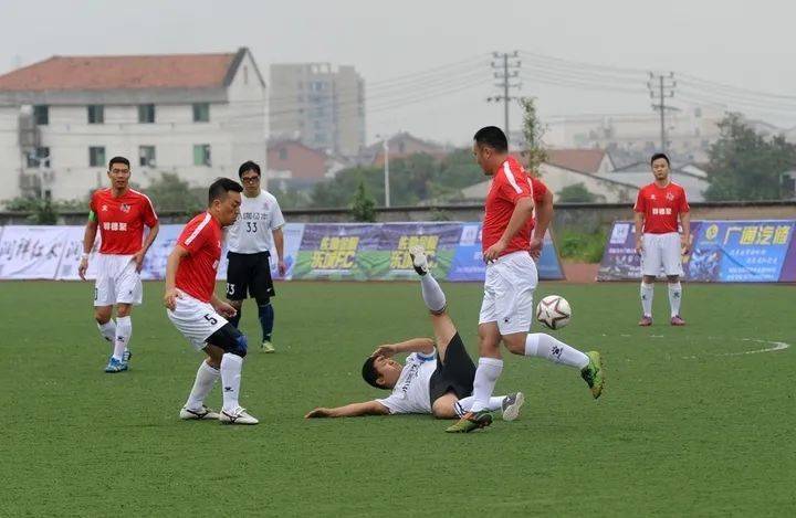 足球发展史200字,足球发展史1000字