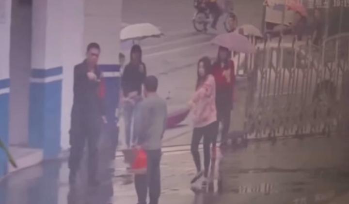 这波「搞笑违法行为集锦」，要承包律师们的今日笑点