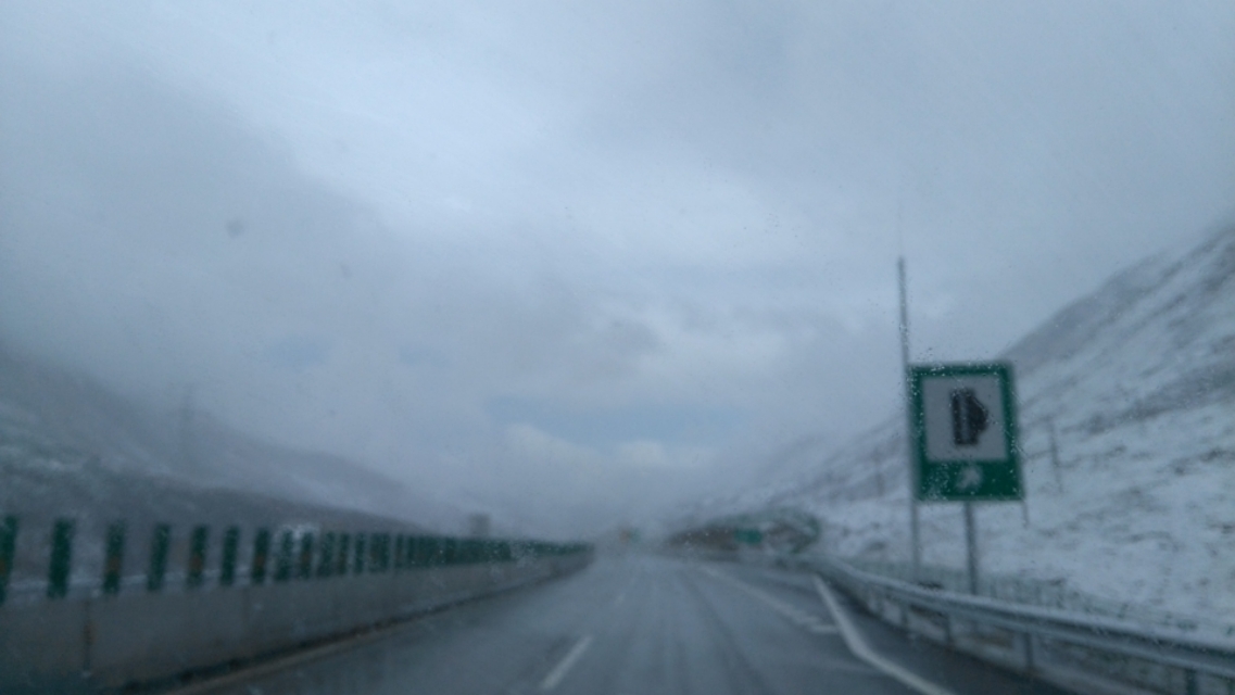 西藏旅游川进青出16天环线攻略,盘点西藏自驾游9条经典线路