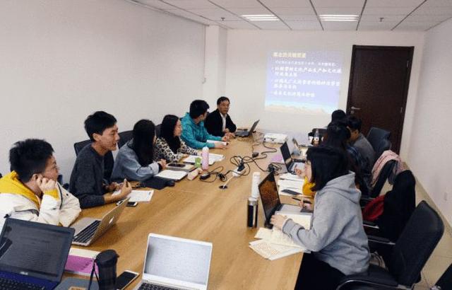 直博和硕博连读有什么区别,硕博连读和硕博分开读哪个更牛