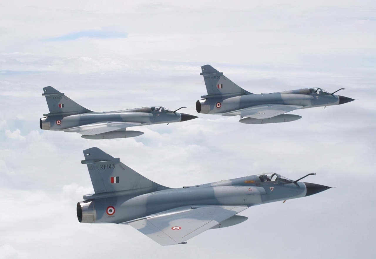 印度人的嘴,恒河的水!炸一只乌鸦,都能吹成“歼敌三百”