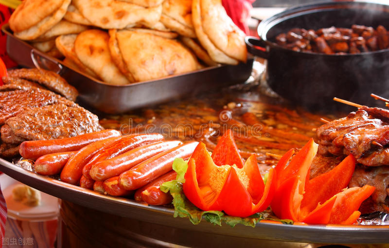 一家烤鱼店3天赚80万,几十块的烤鱼怎么赚钱