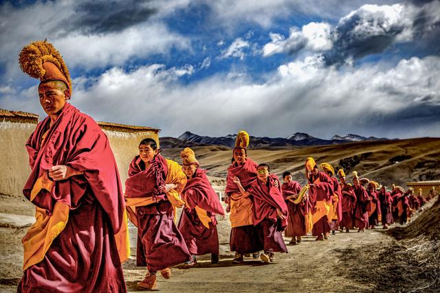 我不是小*藏西**，我是大甘南