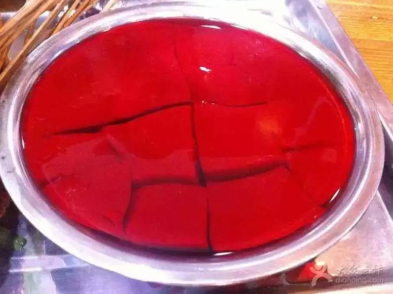 拔完牙窟窿里有食物残渣,拔完牙的窟窿进食物了怎么办