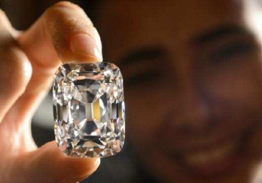 十亿钻石被盗真相,俄罗斯钻石矿坑储量