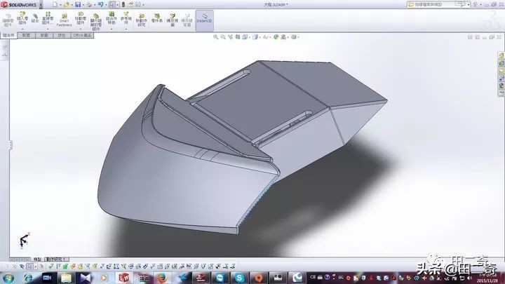 19款SYM新车发布,搭载ZXR400引擎,超炫涡*大轮**灯指纹启动