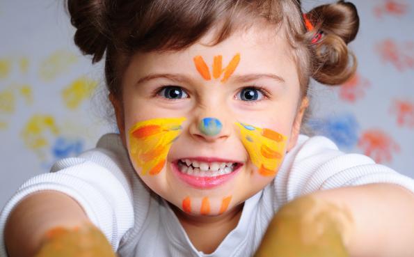 不同颜色代表着孩子有不同的性格,孩子性格活泼适合的颜色