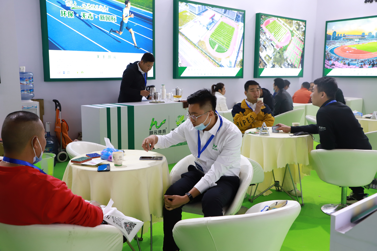 鐏忓厓浣撹偛閲屾按,鐏忓厓浣撹偛