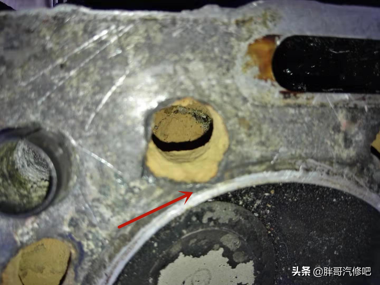 老富康缸盖漏油,老款富康水温高风扇不转