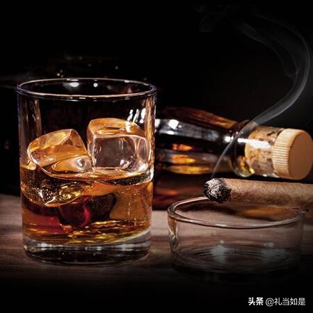 女生本命年送什么精致小饰品,女士本命年送什么合适