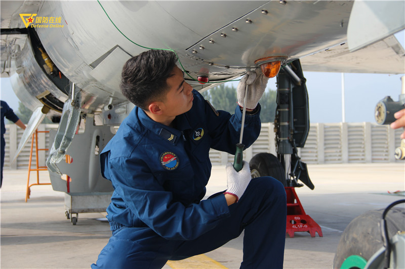 从A到Z！26个字母带你认识航空机务兵