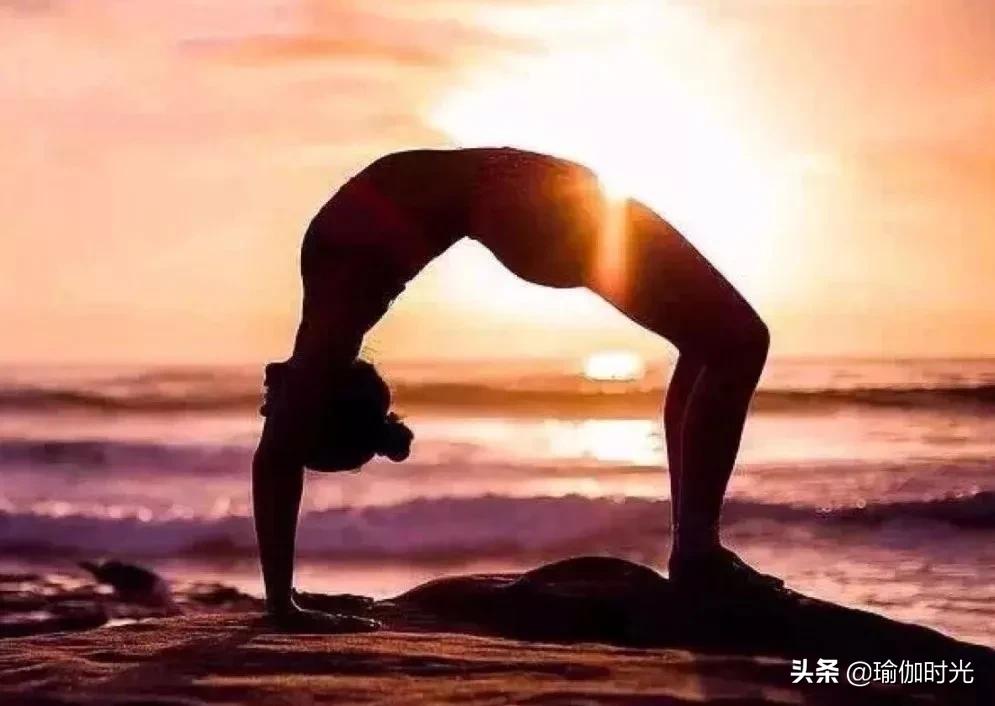 瑜伽经典3个动作瘦身,瑜伽28个经典动作跟练