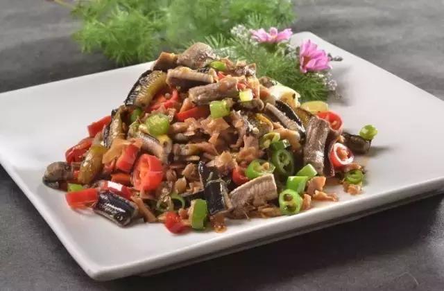 家常菜15道菜客家菜,客家菜太好吃了怎么形容