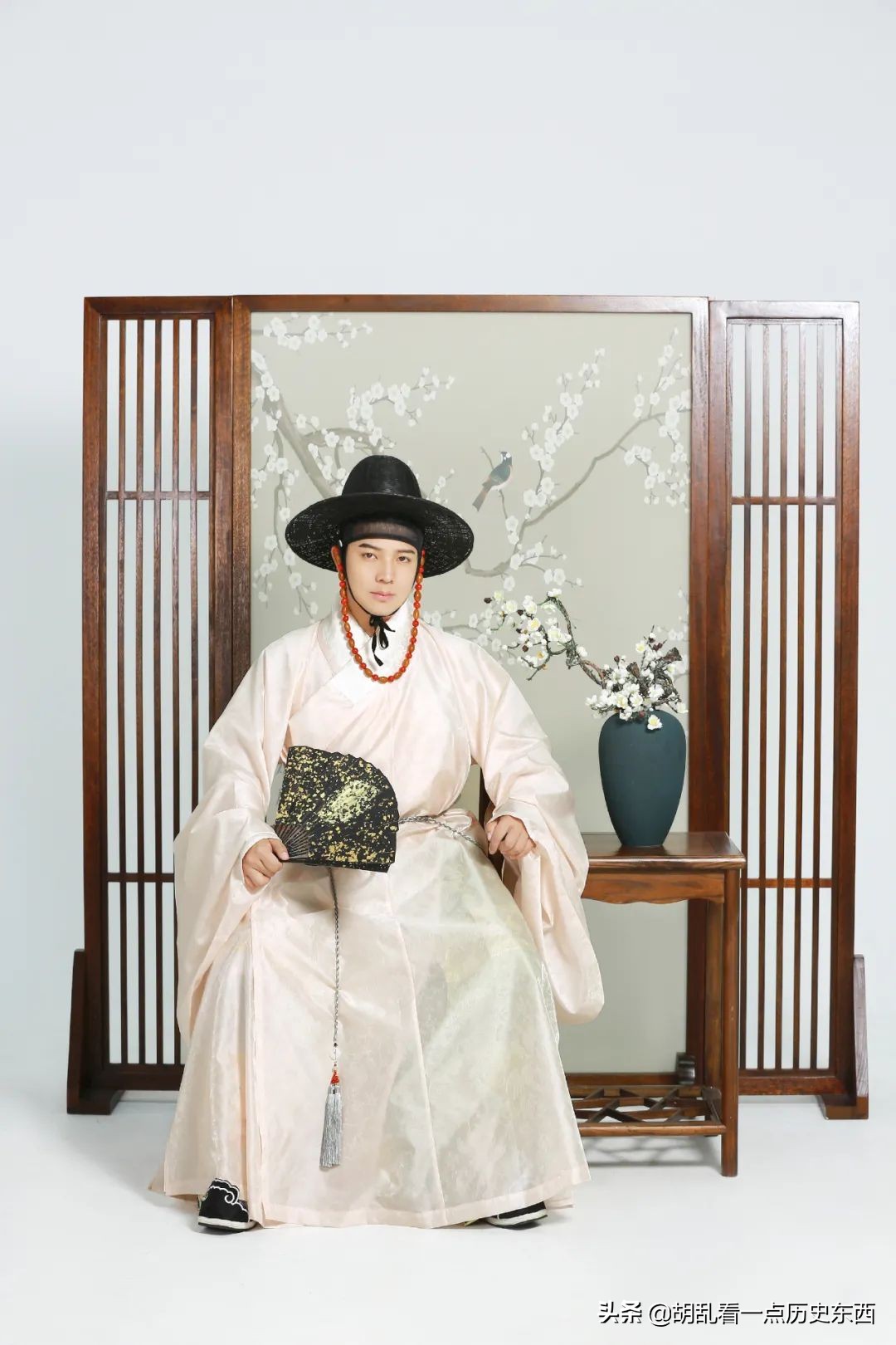 韩服和明朝,韩服是从明朝传出去的